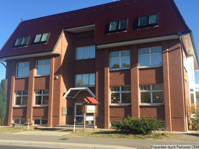 Straßenansicht