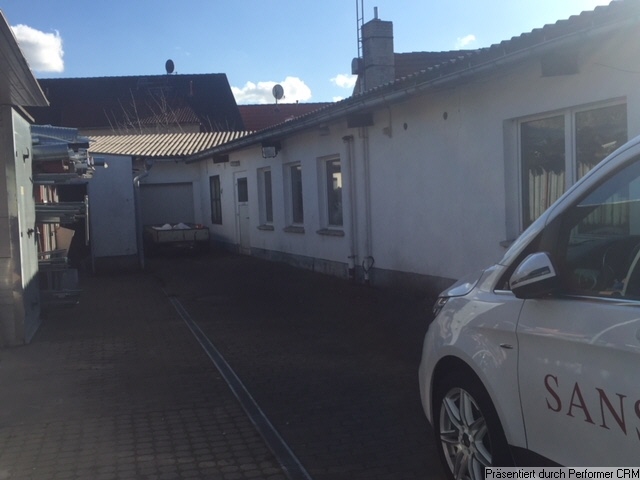 Hof- und Werkstattbereich