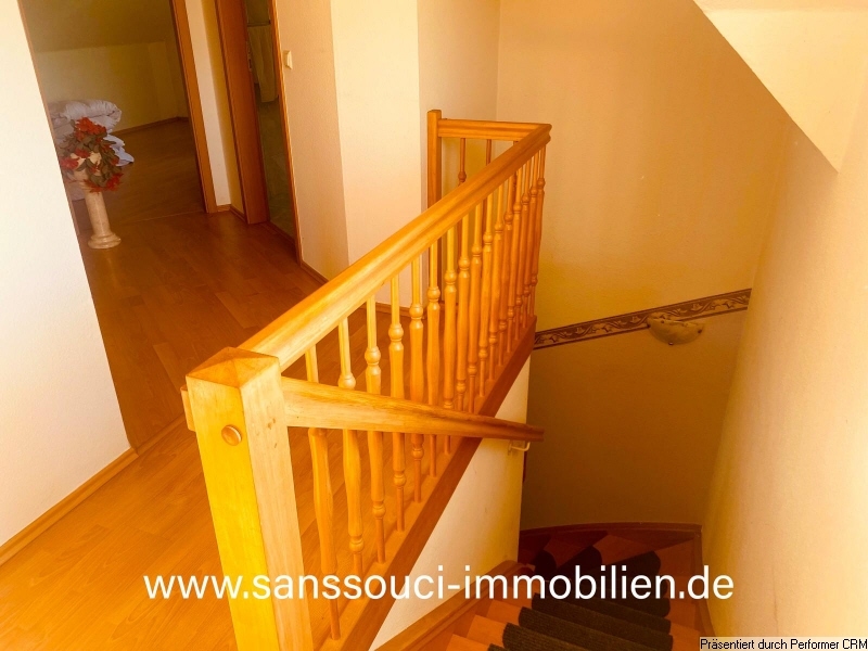 Treppenaufgang (2)