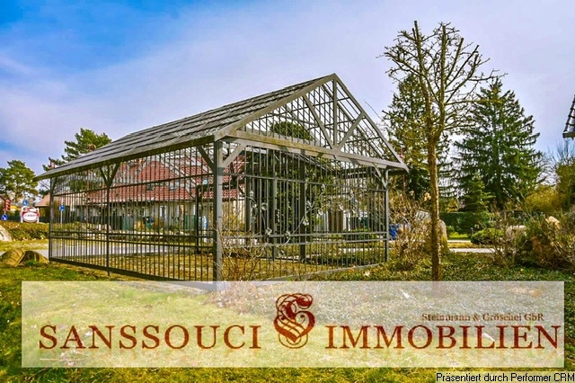 nostalgischer Stahlpavillon