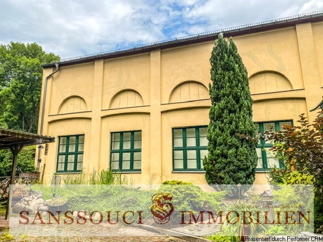 Gartenansicht Gewerbeeinheit