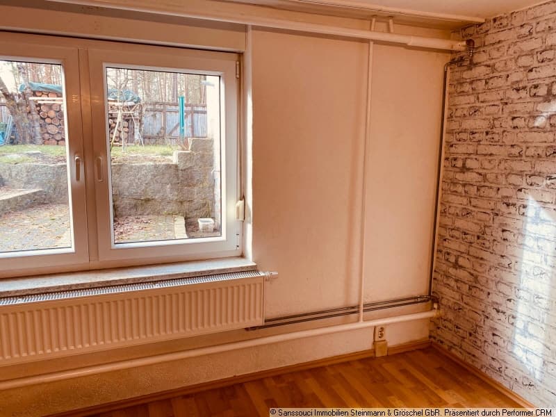 Wohnzimmer im Souterrain