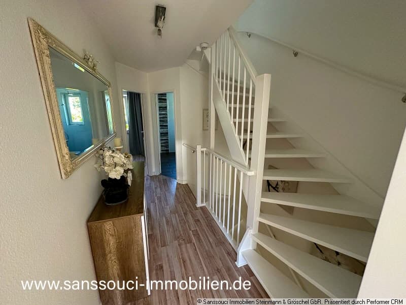 Treppenaufgang 1 Obergeschoss