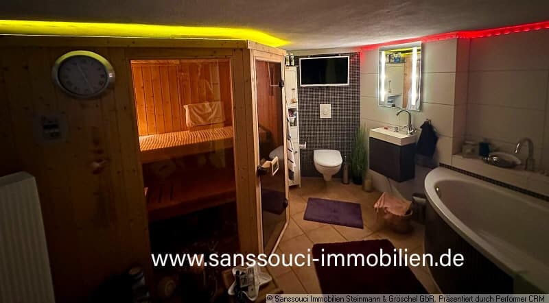 Wellnessbereich im Kellergeschoss