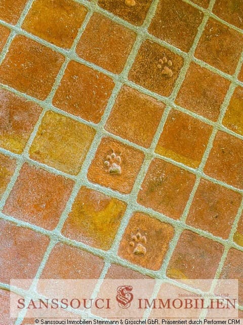 Spuren im Boden